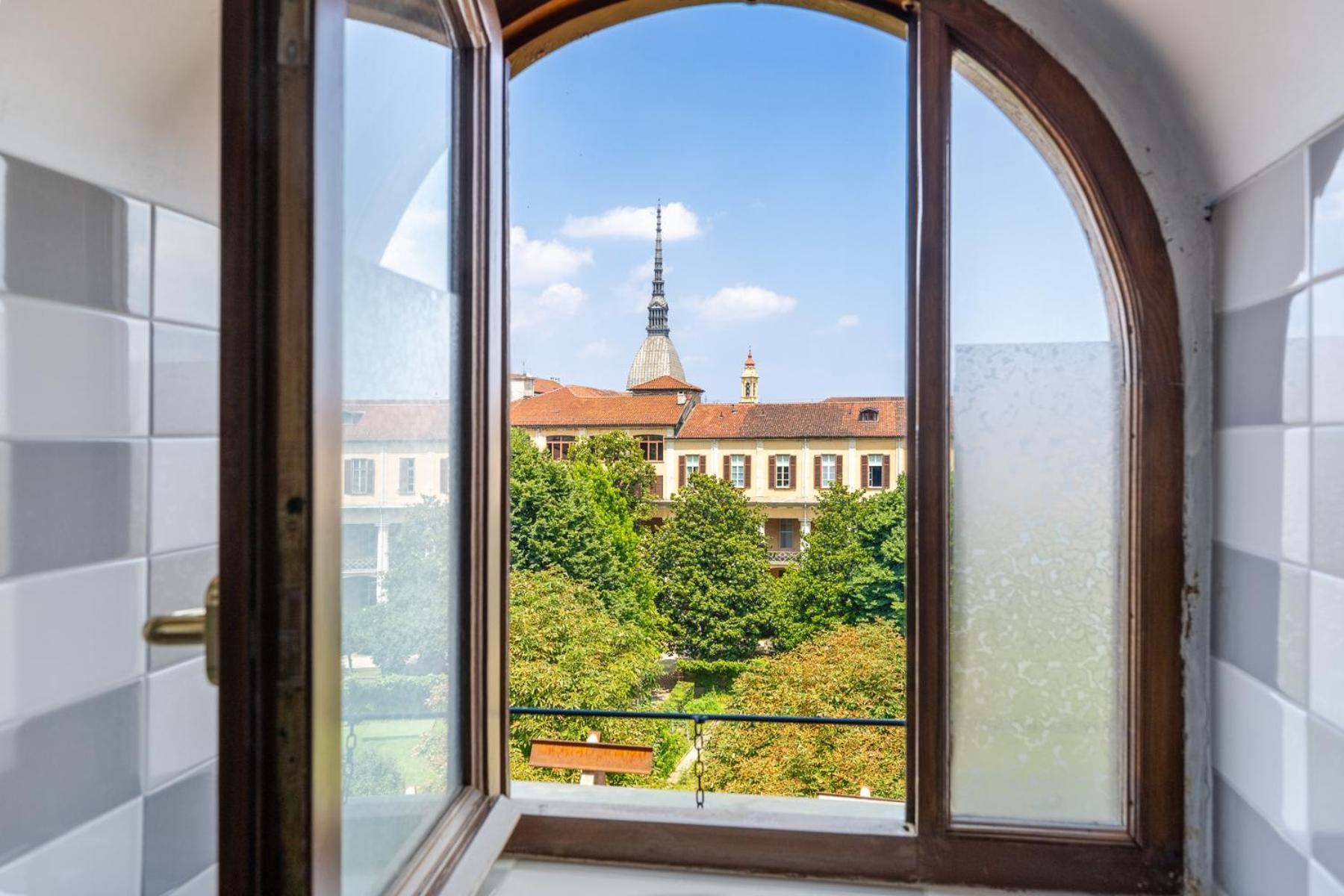 Giolitti 39 - Moderna Mansarda Nel Cuore Di Torino Экстерьер фото